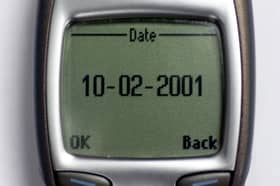 More than a quarter of Brits would like to see flip phones return