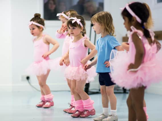 Photo of children at a babyballet class before the Covid-19 pandemic began