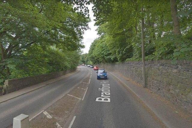 A6036 Bradford Road, Northowram - between Park View Avenue and Victoria Drive