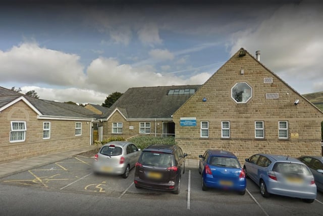 There are  3,096 patients per GP at Beechwood Medical Centre, Ovenden. In total there are 9,411 patients and the full-time equivalent of 3.0 GPs.