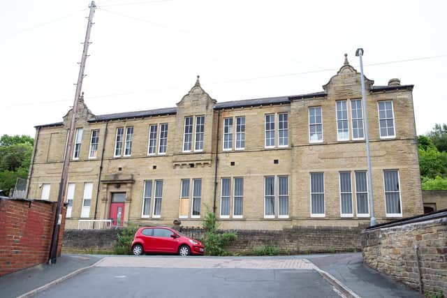 Brighouse Youth Centre, Aire St