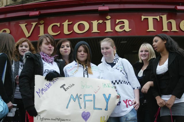 Pop band McFly were supposed to perform at the Victoria Theatre back in 2007 but due to illness the concert was cancelled at short notice. This left angry teenage fans waiting outside the venue to be picked up by their parents.