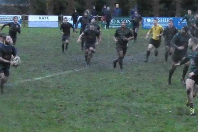 Action from Old Crossleyans v Roundhegians RUFC