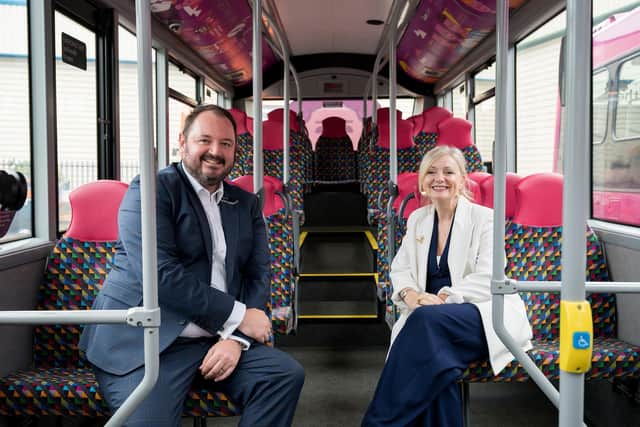 Tracy Brabin, the Mayor of West Yorkshire, on board one of Team Pennine’s smart buses with Transdev’s CEO, Alex Hornby