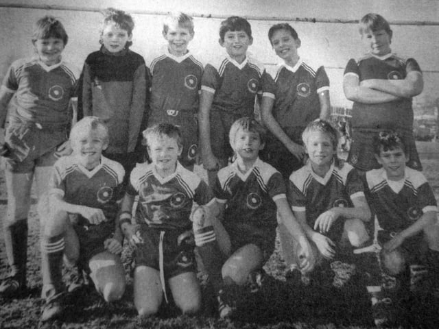 Sunday Lads League. Back (from left) David Sylvester, Stuart Moore, Charles Cooke, Wayne Bradford, Graham Shaw, Chris Short. Front: Paul Grady, Lee Alton, Dave Shumer, Lee Rowland, Mike Newell.