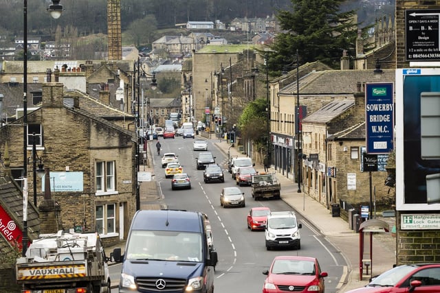 The area of Sowerby Bridge recorded 5 vehicle crimes in March 2023.