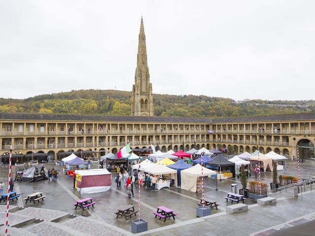 Real Markets autumn market at The Piece Hall.