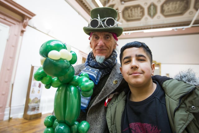 Balloon artist Michaelmas Twist with Subhaan Khawaja, 13.
