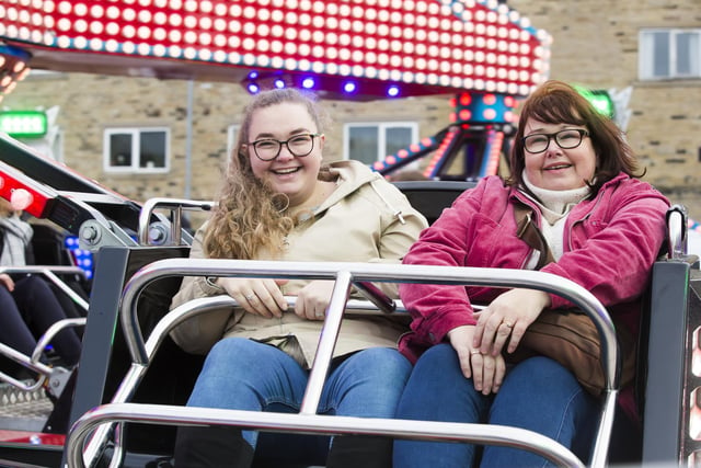 Lauren Pulcella and mum Ellie Pulcella on a fairground ride.