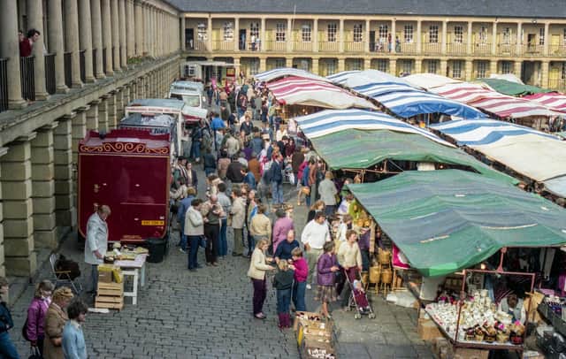 A busy Piece Hall in the late 1970s