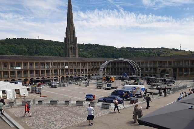 The Piece Hall With independent shops and eateries, Britain’s last surviving cloth hall welcomes thousands of visitors through its gates and features a huge programme of events.