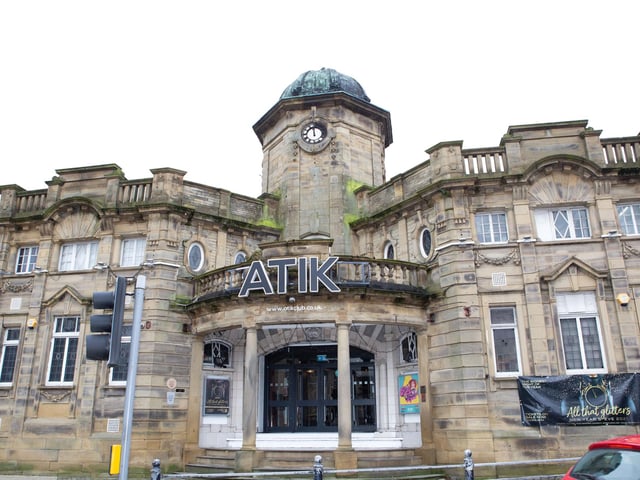 The former Atik Nightclub, now New Beginnings in Halifax town centre used to be a cinema. It is thought to be haunted by the ghost of a projectionist who burned to death during a horror film showing 70 years ago.