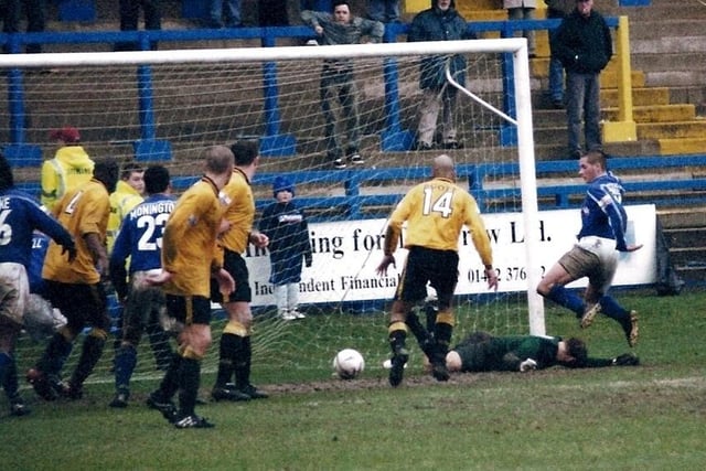 Andy Farrell pounces on a loose ball, Halifax v Southport, March 8, 2003
