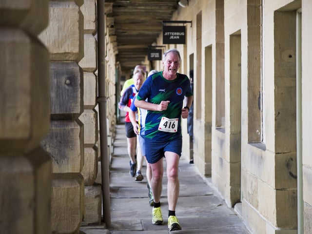 Halifax Urban Trail run through the town's iconic landmarks for Overgate Hospice. The Piece Hall
