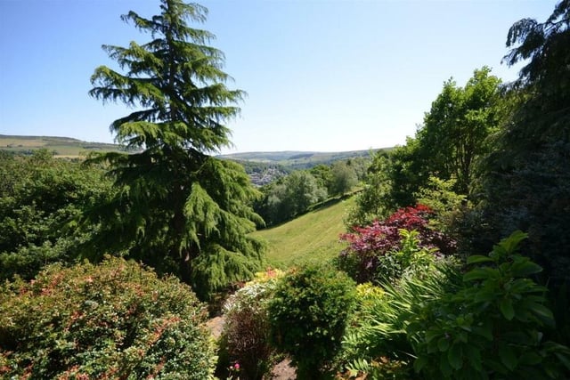 The property is located just outside the village of Heptonstall.