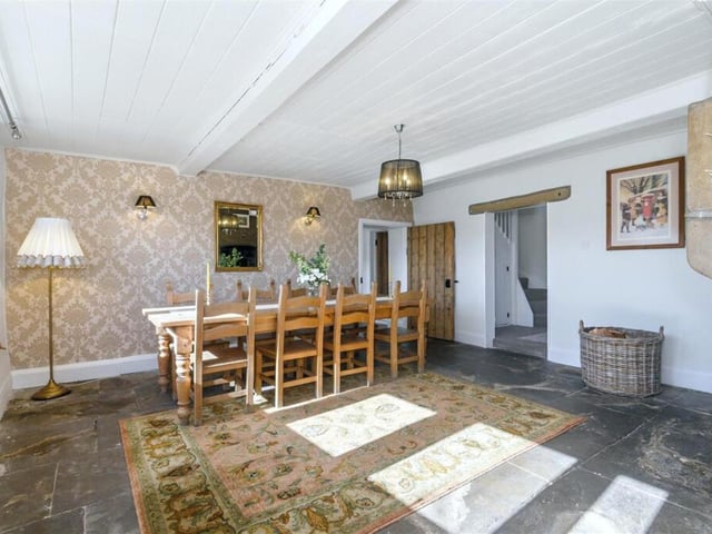 Dining room.