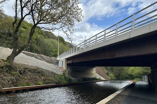 The new link bridge now guides traffic travelling to Copley and Sowerby Bridge down from the A629 to the new roundabout on Stainland Road.