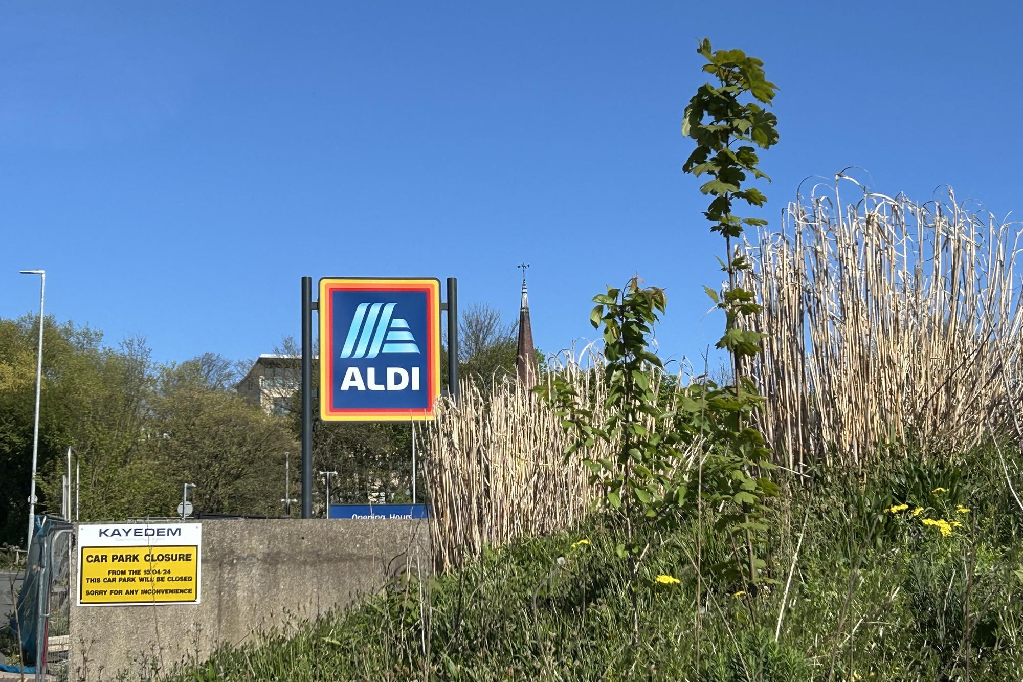 What is happening with Brighouse Aldi: Opening date announced for new ...