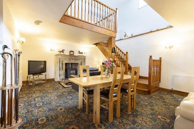 This Grade II Listed characterful property features a generous dining kitchen, two reception rooms, study, three double bedrooms, family bathroom, en-suite shower room and cloakroom.