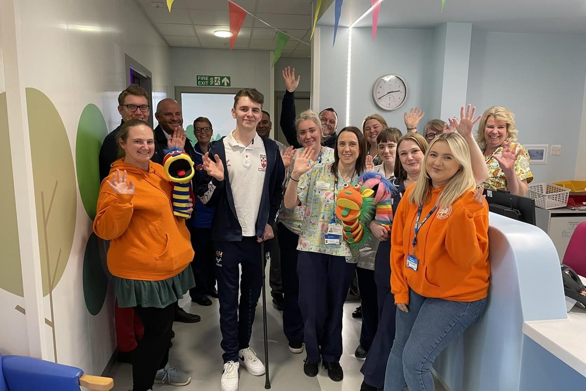 Rob Hawkins Rugby Wheelchair World Cup rugby star Rob Hawkins opens new children’s ...