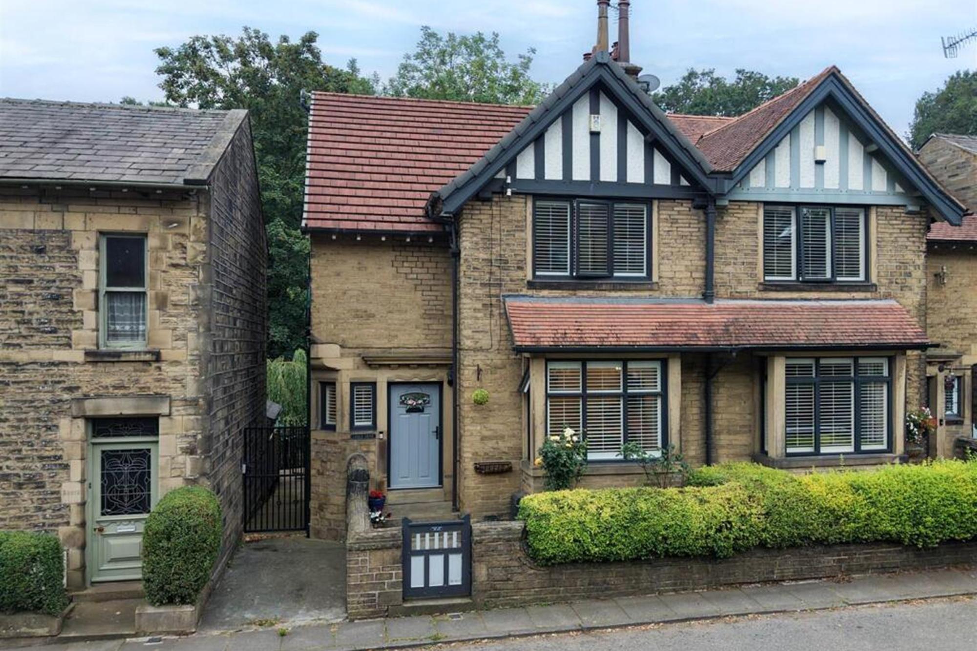 This 1920's style property in Hebden Bridge is on the market for £430,000