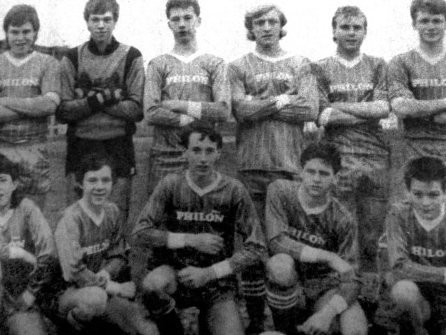 Back (from left): Darren Brown, Matthew Gawn, Kelvin Price, Darren Anderson, Darren Milton, Hugh Greenaway. Front: Keith Smith, Darren Foley, Lee Cornwell, Kevin Martyr, Michael Gulvin