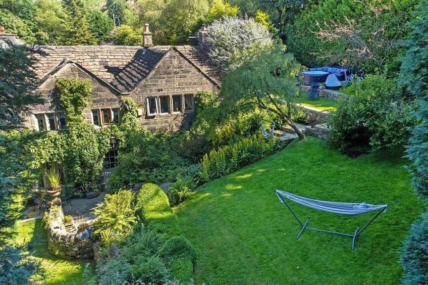 Guy Ritchie Cottage See inside this quirky and surprisingly roomy cottage with historic ...