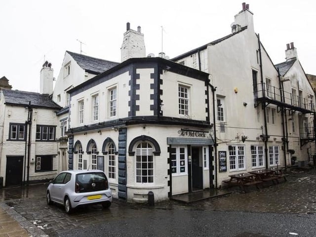 This town centre pub was originally built as a town house in the 1580s by William Saville of Copley. The building is said to be haunted by a chambermaid and her baby.