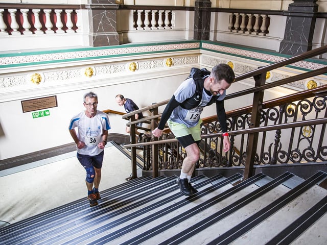 Halifax Urban Trail run through the town's iconic landmarks for Overgate Hospice. Halifax Town Hall.
