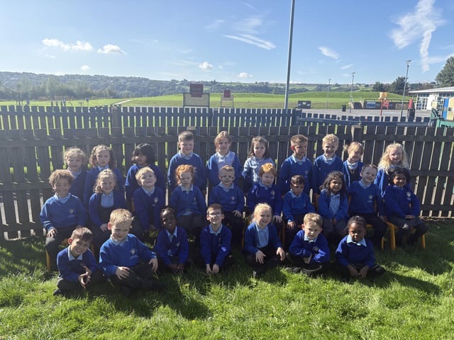 Dean Field Community Primary School, Ovenden.