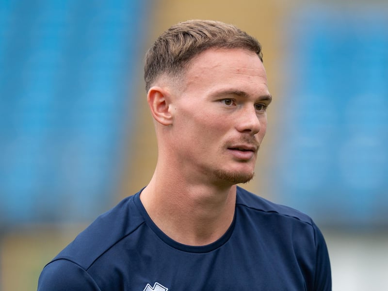 Felt a bit for him at times finding himself out of the left flank when he didn't have many options on the ball, but worked hard as you'd expect - 7/10