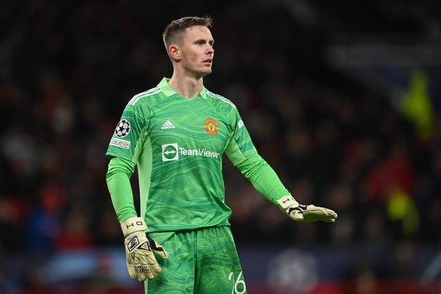 Manchester United blocked Watford's 11th-hour attempt to sign former Sheffield United stopper Dean Henderson on loan (Manchester Evening News)