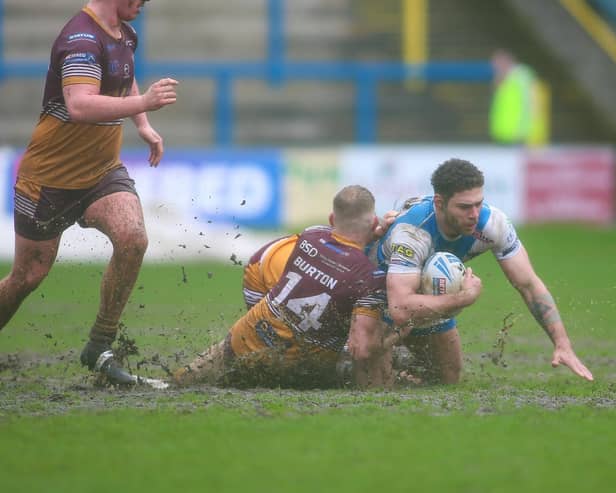 Action from Halifax Panthers v Batley Bulldogs at The Shay. Photo by Simon Hall.