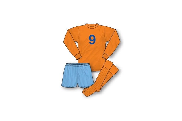 Best remembered as the kit worn when Town beat Man United in the Watney Cup, Halifax wore this for the 1970-71 season and finished 3rd in Division Three