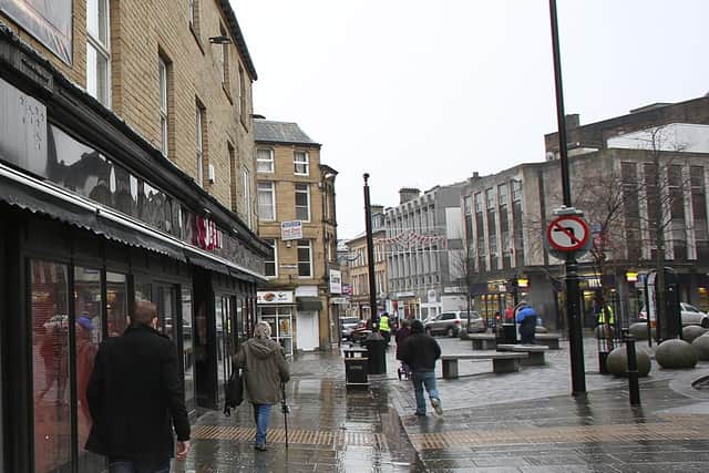 Deja Vu on Waterhouse Street was a modern style bar that sat across from the Acapulco nightclub. It's now a chicken restaurant which recently featured in an episode of Channel 4 drama Ackley Bridge.