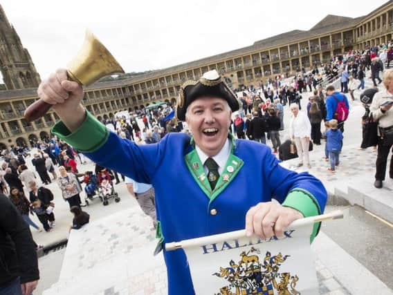 Please vote for Piece Hall to win in lottery awards
