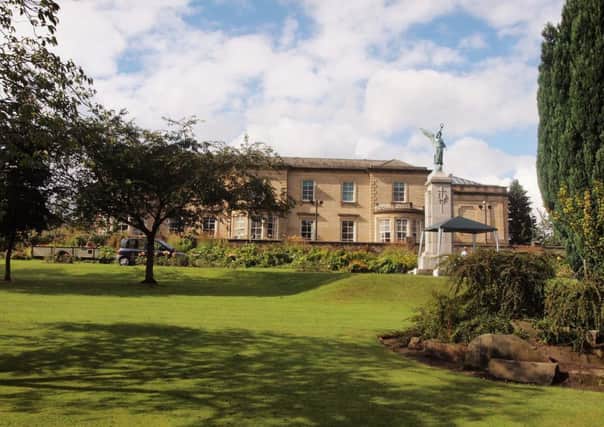 Smith Art Gallery and Rydings Park, Brighouse