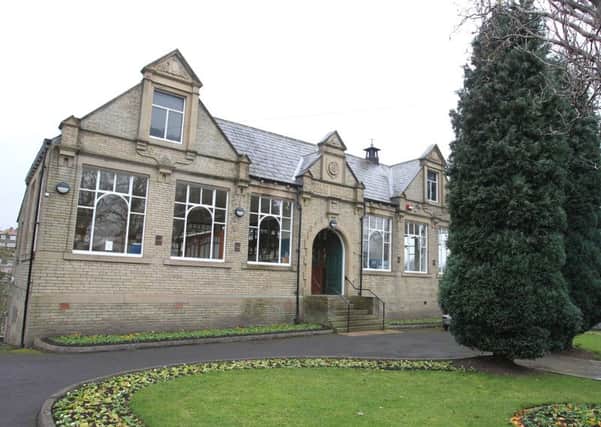 Charity collection box stolen from Rastrick Library, Crowtrees Lane