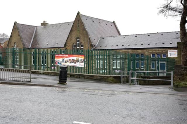 Moorside Primary School, Ovenden.