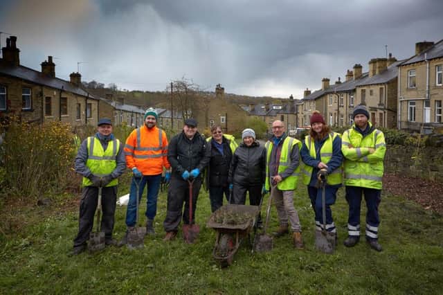 Community make over for Incredible Edible garden at Vale Street, Brighouse
