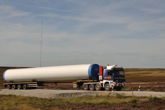 The first components of a new windfarm at Ovenden Moor in Calderdale have been delivered.