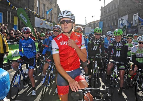 Lizzie Armitstead on the start line for the womens Tour de Yorkshire race.